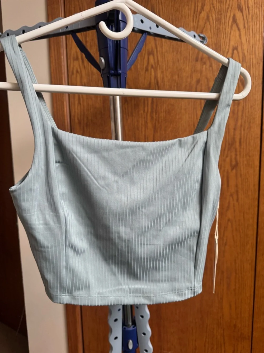 Vuori Inversion Rib Support Tank - Picture 5 of 9